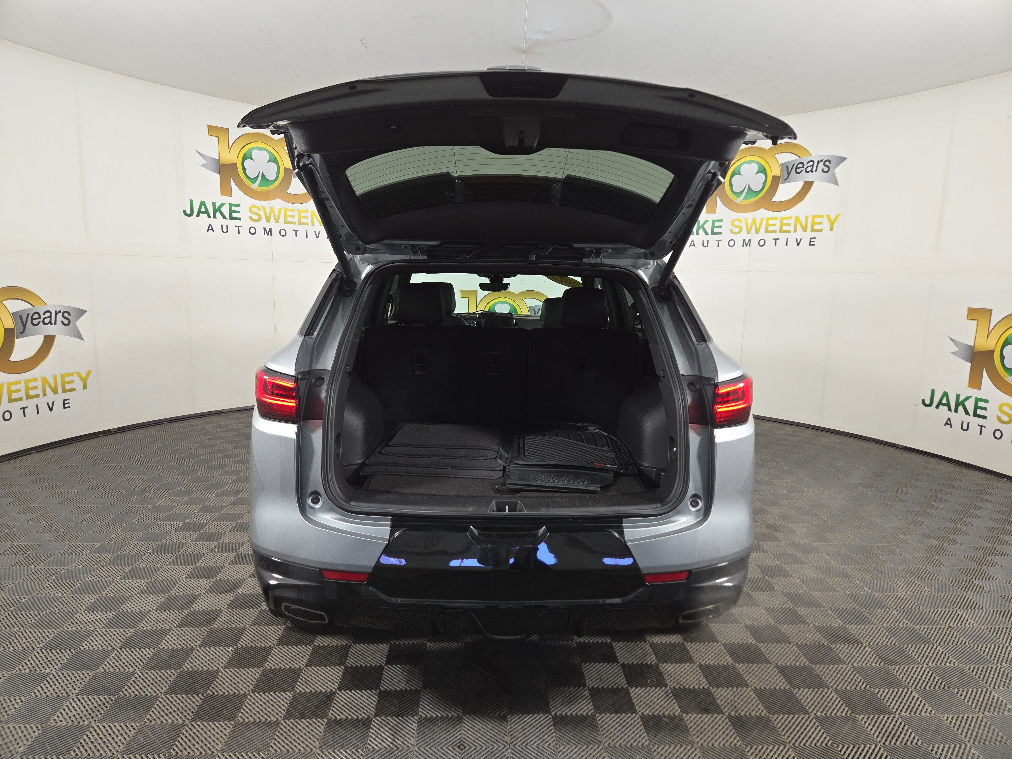 Certified 2023 Chevrolet Blazer RS w/ Driver Confidence II Package image 30