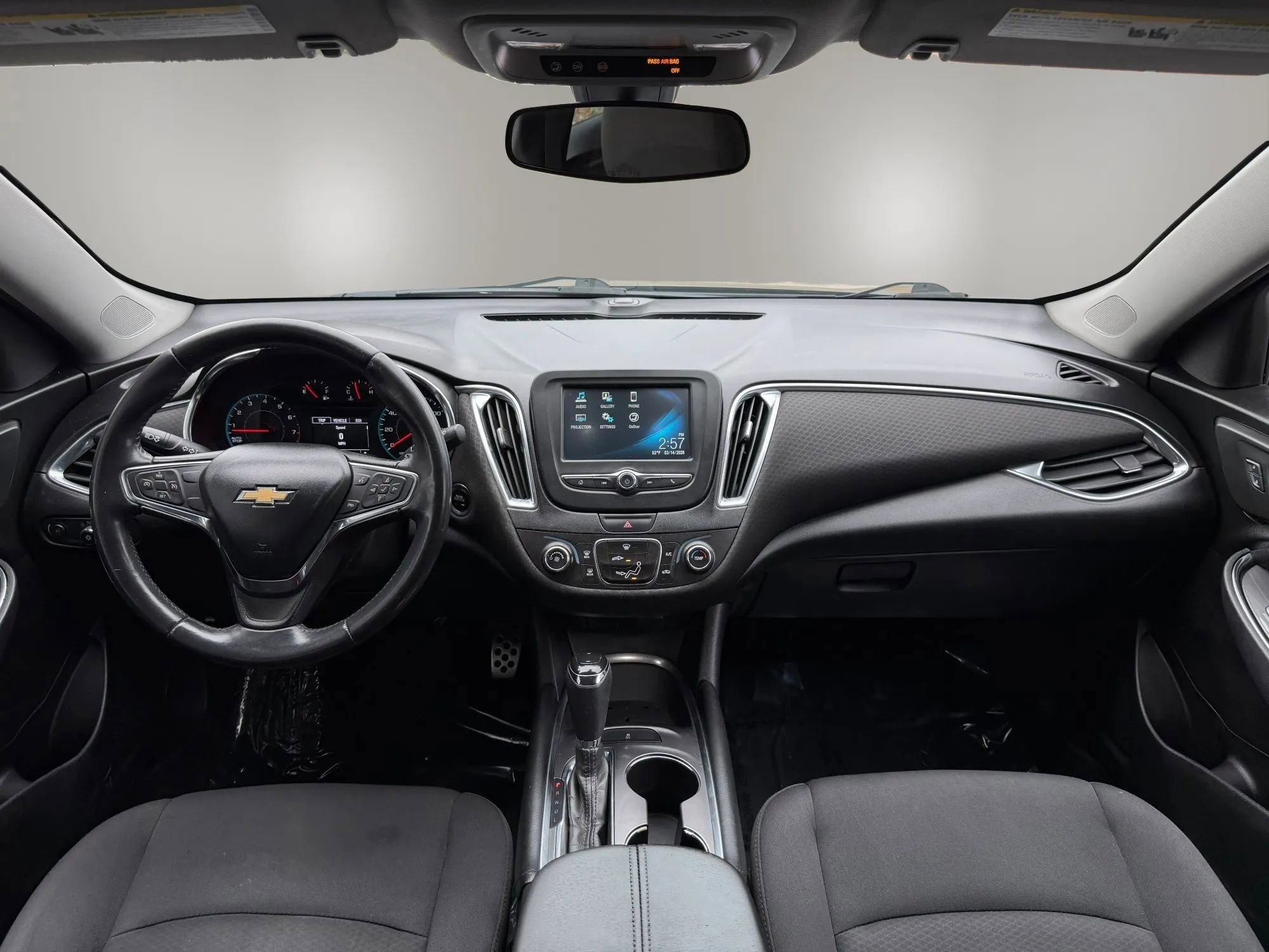 Used 2016 Chevrolet Malibu LT image 18