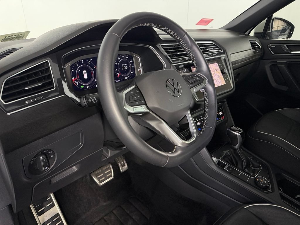 Used 2023 Volkswagen Tiguan SEL R-Line AWD/4WD image 22