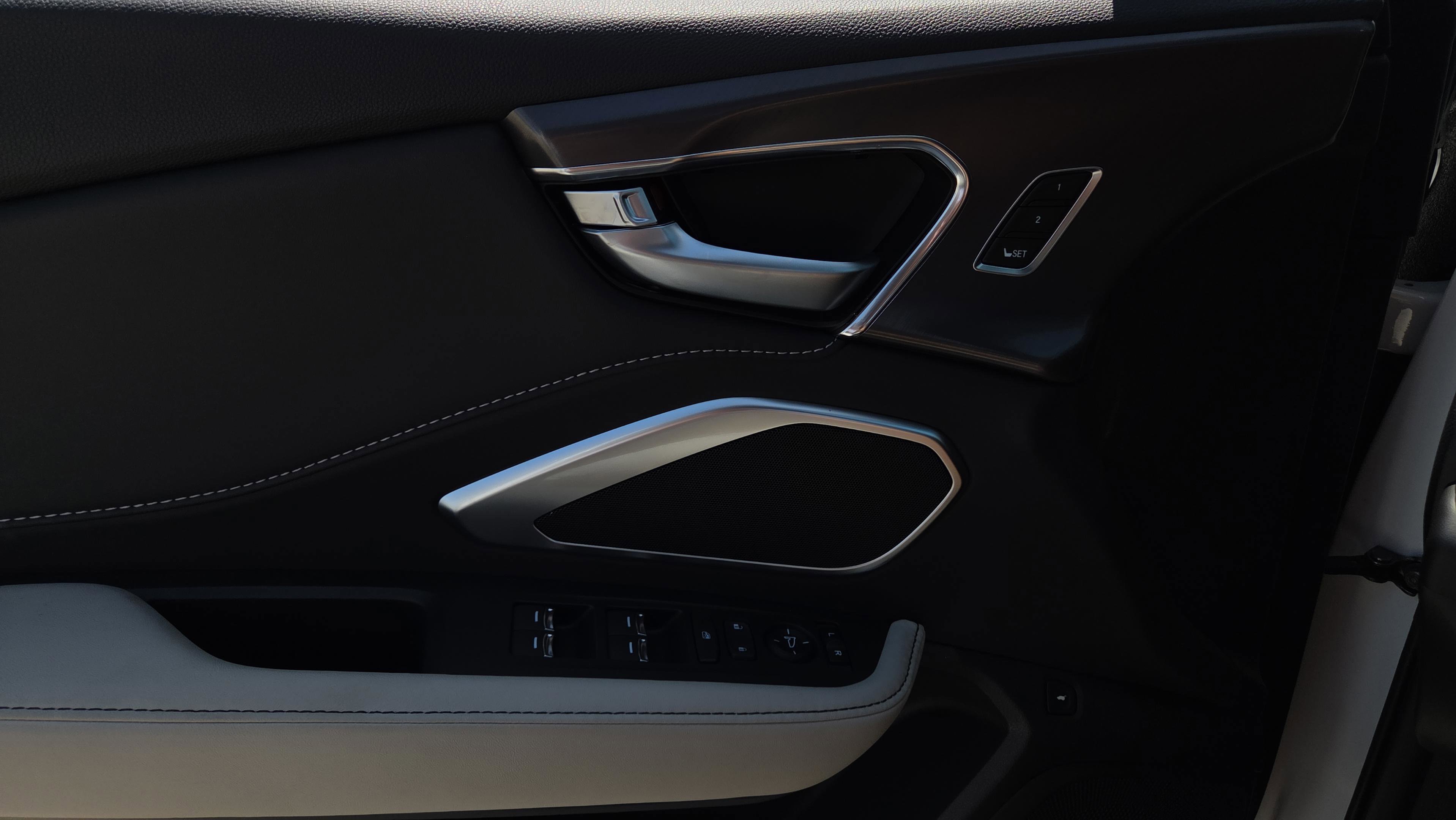 New 2026 Acura RDX SH-AWD image 37