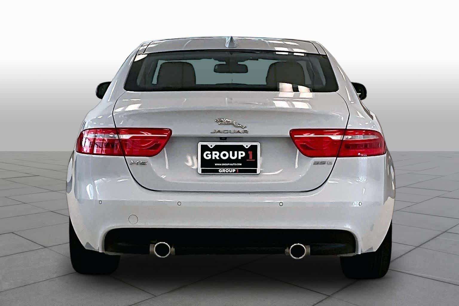 Used 2018 Jaguar XE Portfolio RWD image 4