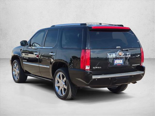 Used 2014 Cadillac Escalade Luxury RWD image 8