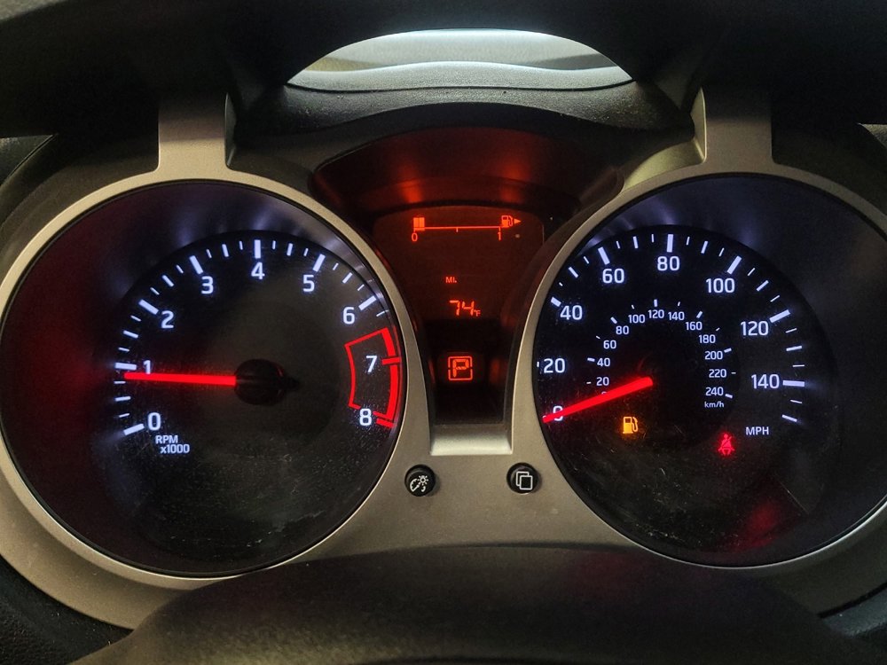 Used 2016 Nissan Juke SV w/ Technology Package FWD image 23
