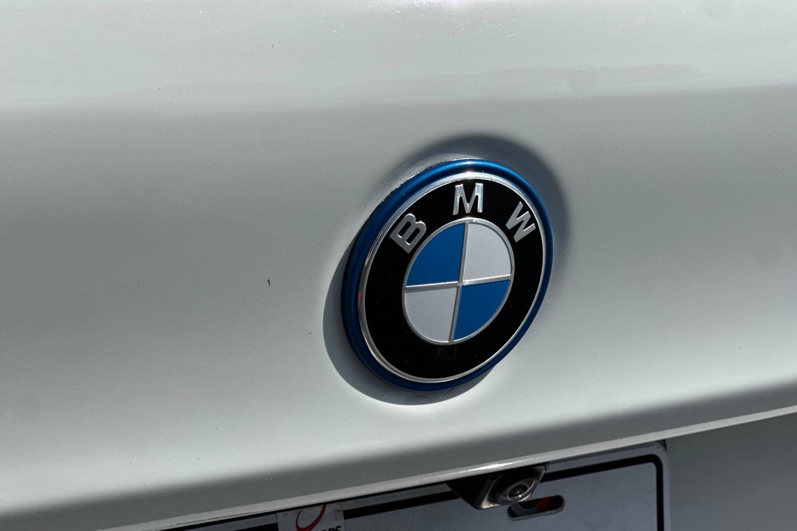 Certified 2023 BMW 530e w/ Convenience Package image 38