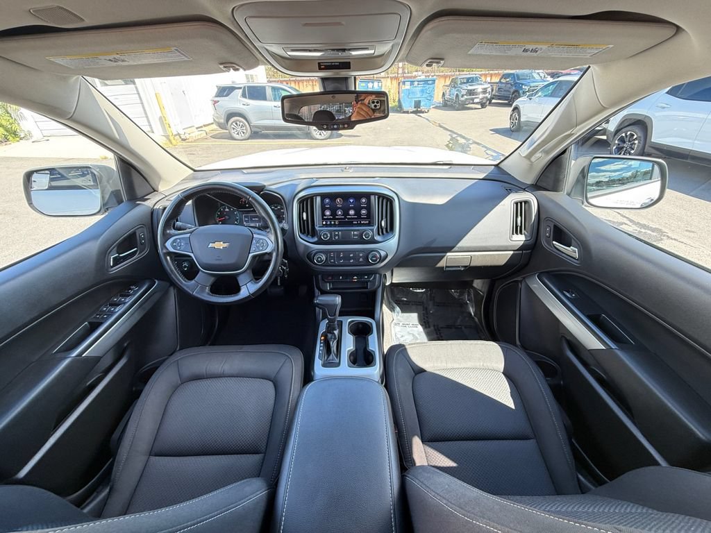 Used 2021 Chevrolet Colorado LT w/ Redline Special Edition AWD/4WD image 20