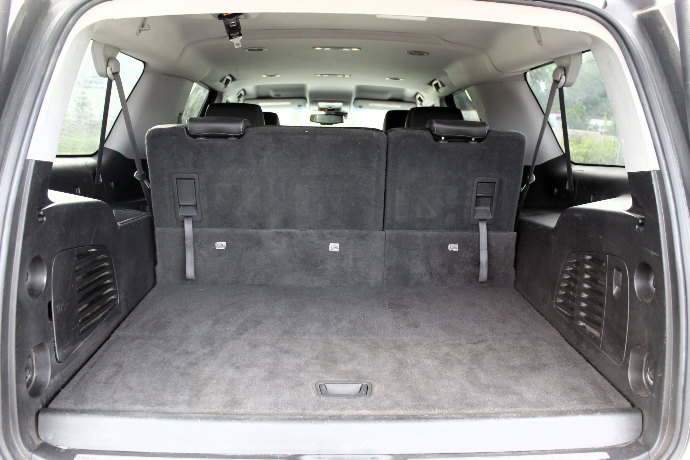 Used 2016 Chevrolet Suburban LT AWD/4WD image 21