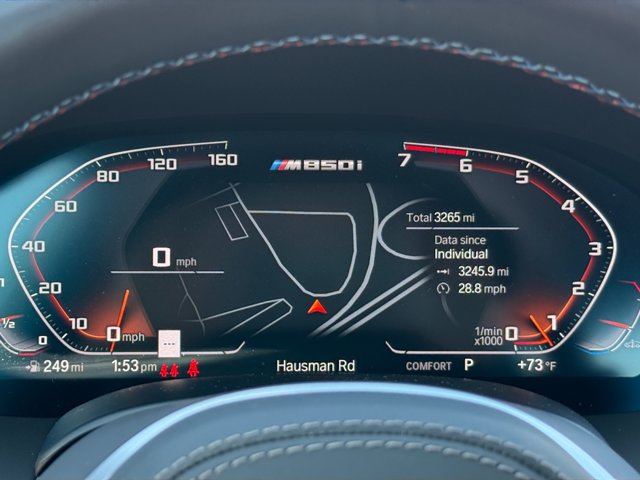 Certified 2025 BMW M850i xDrive Coupe w/ Driving Assistance Package AWD/4WD image 31