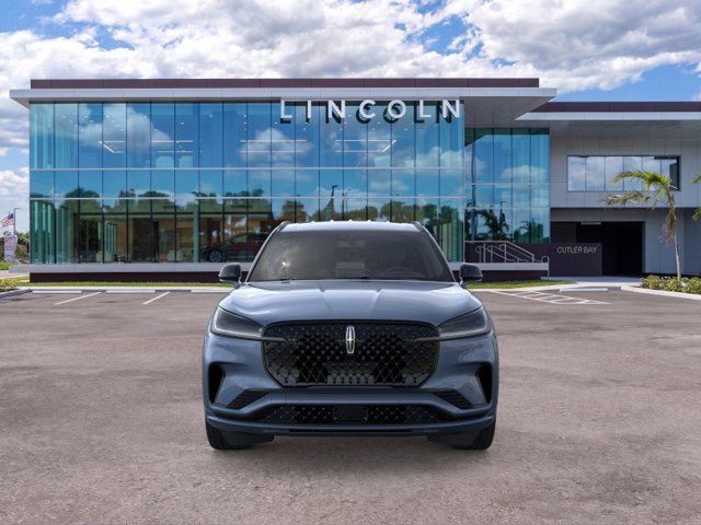 New 2026 Lincoln Aviator 2WD w/ Jet Appearance Package image 6