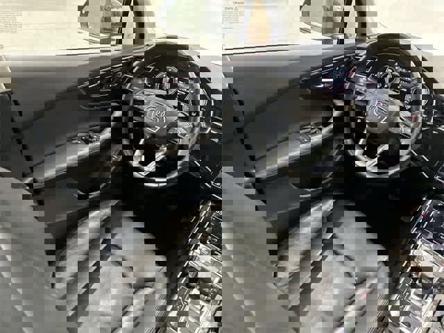 Used 2024 Audi Q7 3.0T Premium Plus image 12