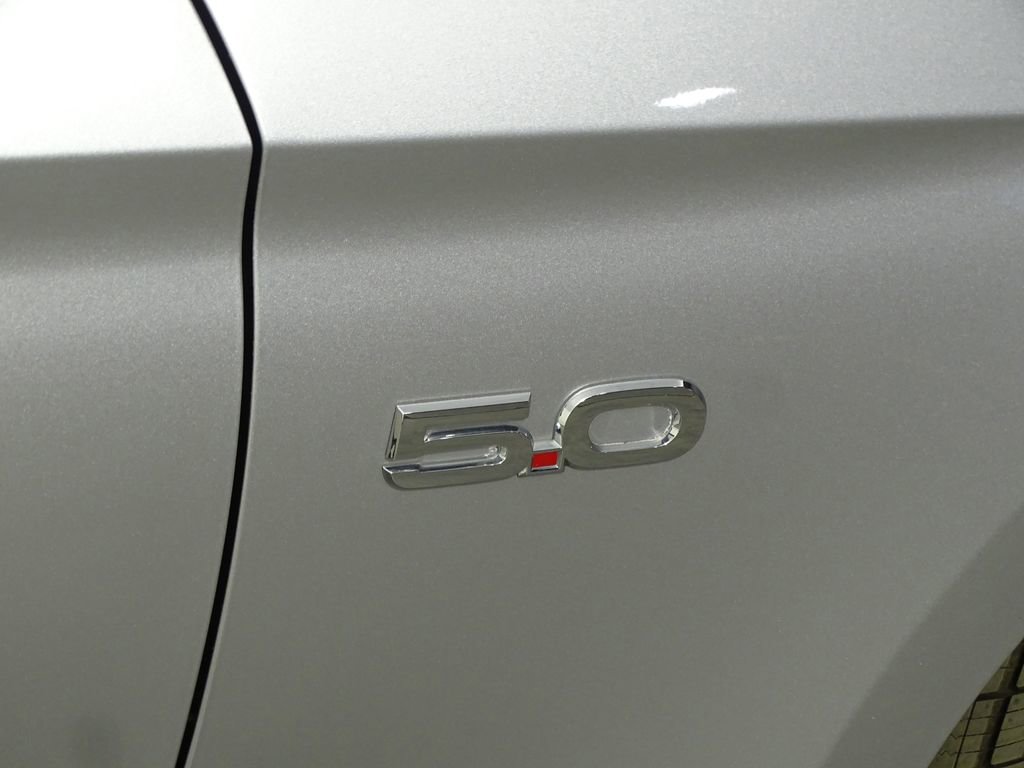 Used 2017 Ford Mustang GT image 37