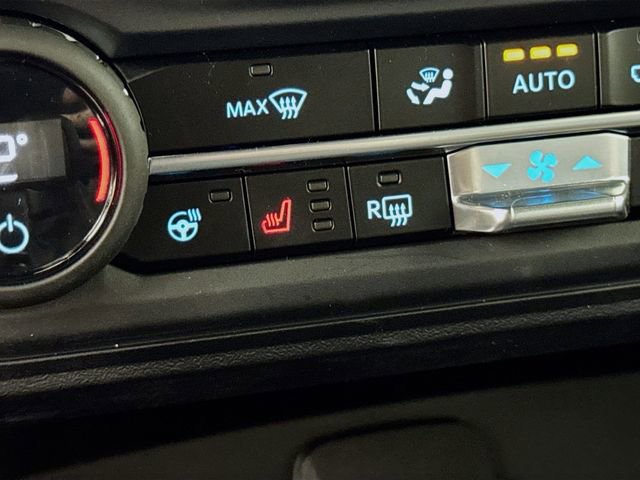 Used 2024 Ford Bronco Wildtrak image 35