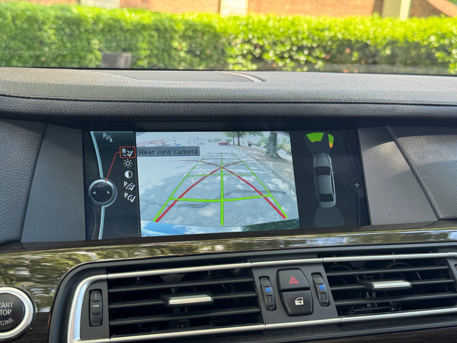 Used 2012 BMW 750Li image 32