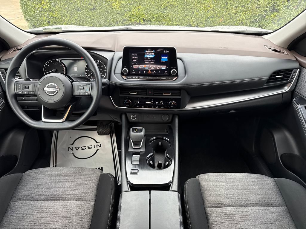 Used 2023 Nissan Rogue SV image 13