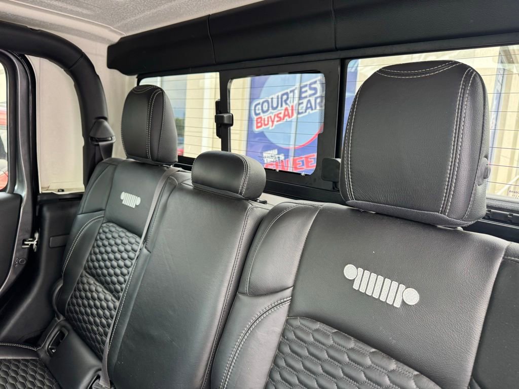 Used 2020 Jeep Gladiator Sport w/ Quick Order Package 24S AWD/4WD image 11
