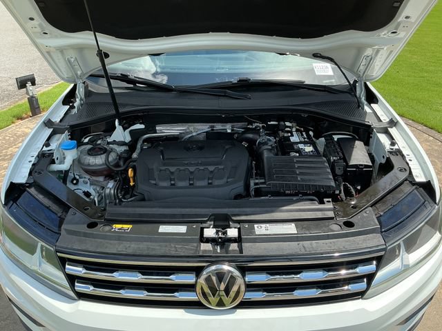 Used 2019 Volkswagen Tiguan SE w/ Panoramic Sunroof Package FWD image 30