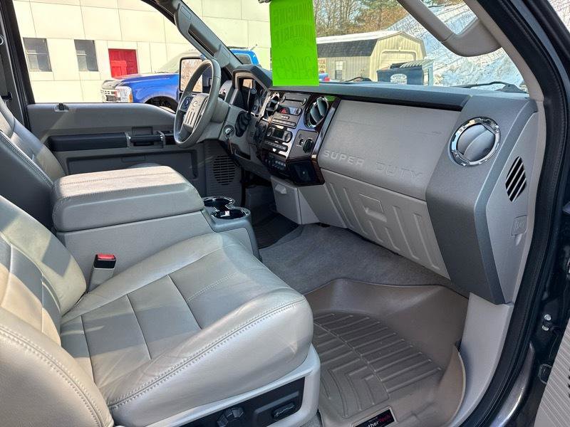 Used 2008 Ford F350 Lariat image 7