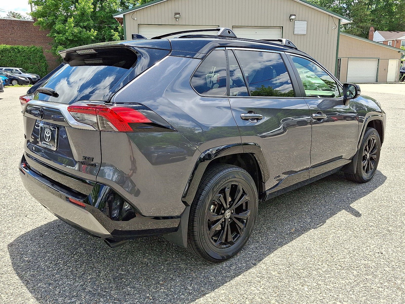 Used 2024 Toyota RAV4 XSE w/ Advanced Technology Package AWD/4WD image 17