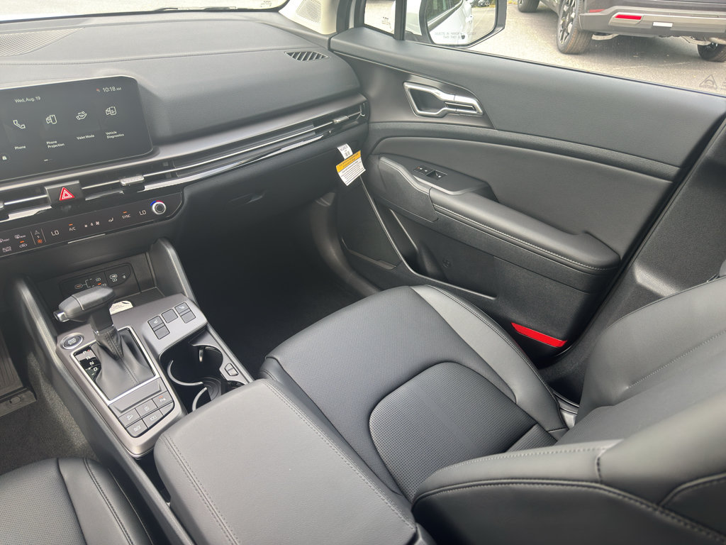 New 2026 Kia Sportage EX FWD image 12