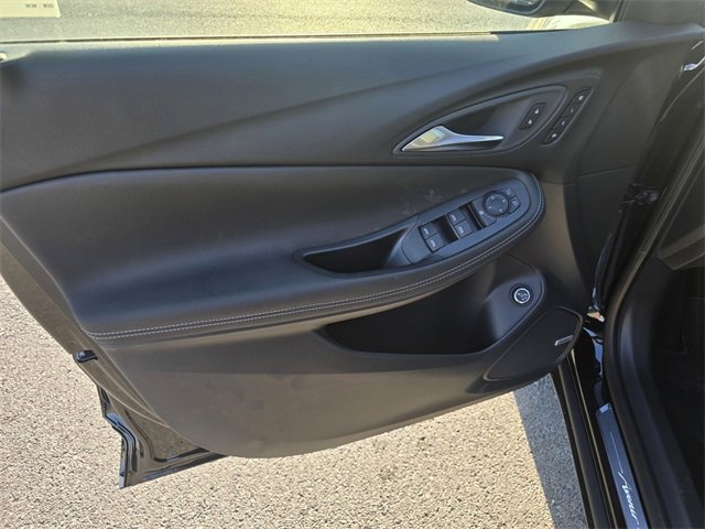 New 2026 Buick Encore GX Avenir w/ Avenir Technology Package image 19