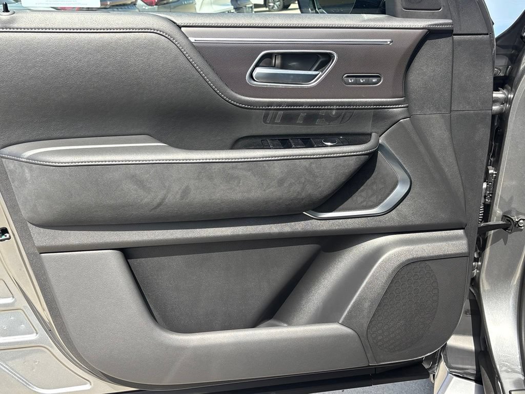 New 2027 INFINITI QX80 Luxe w/ Cargo Package RWD image 18