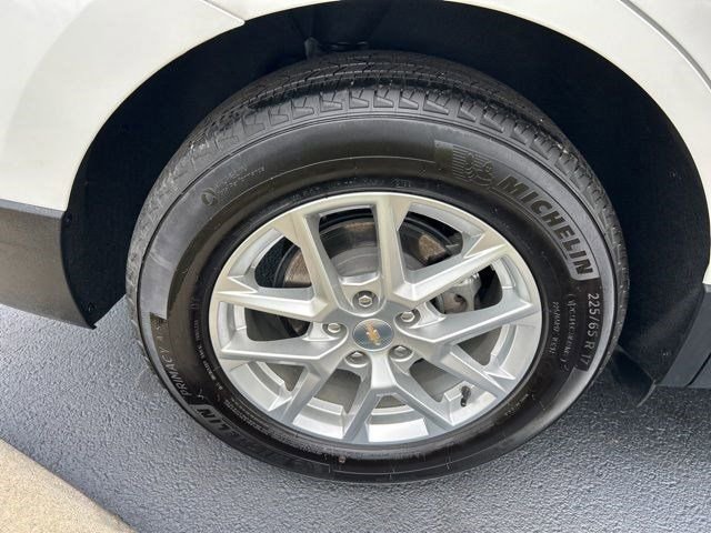 Used 2022 Chevrolet Equinox LT image 47