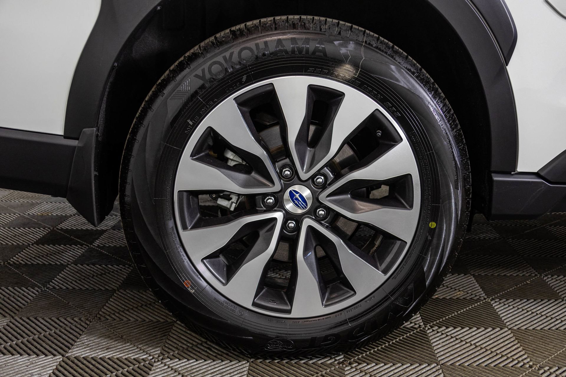 Used 2025 Subaru Outback Limited image 55