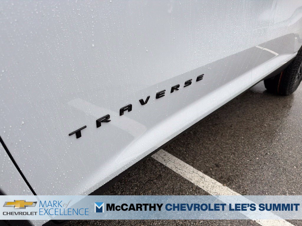 New 2027 Chevrolet Traverse Z71 w/ Enhanced Driving Package AWD/4WD image 10