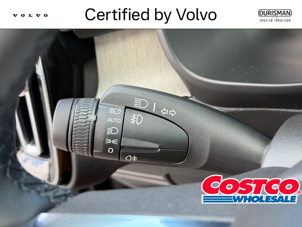 Used 2023 Volvo XC40 B5 Plus w/ Driver Assist Package AWD/4WD image 35
