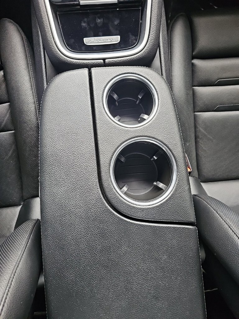 Used 2018 Porsche Panamera 4 AWD/4WD image 22