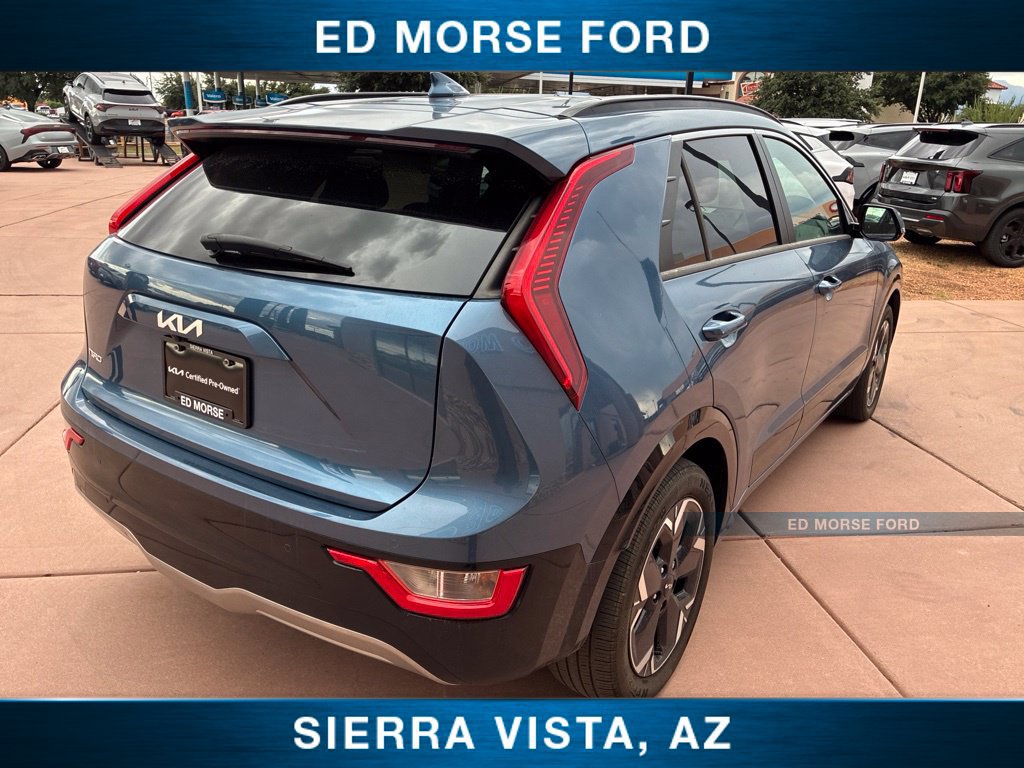 Certified 2023 Kia Niro Wind FWD image 7