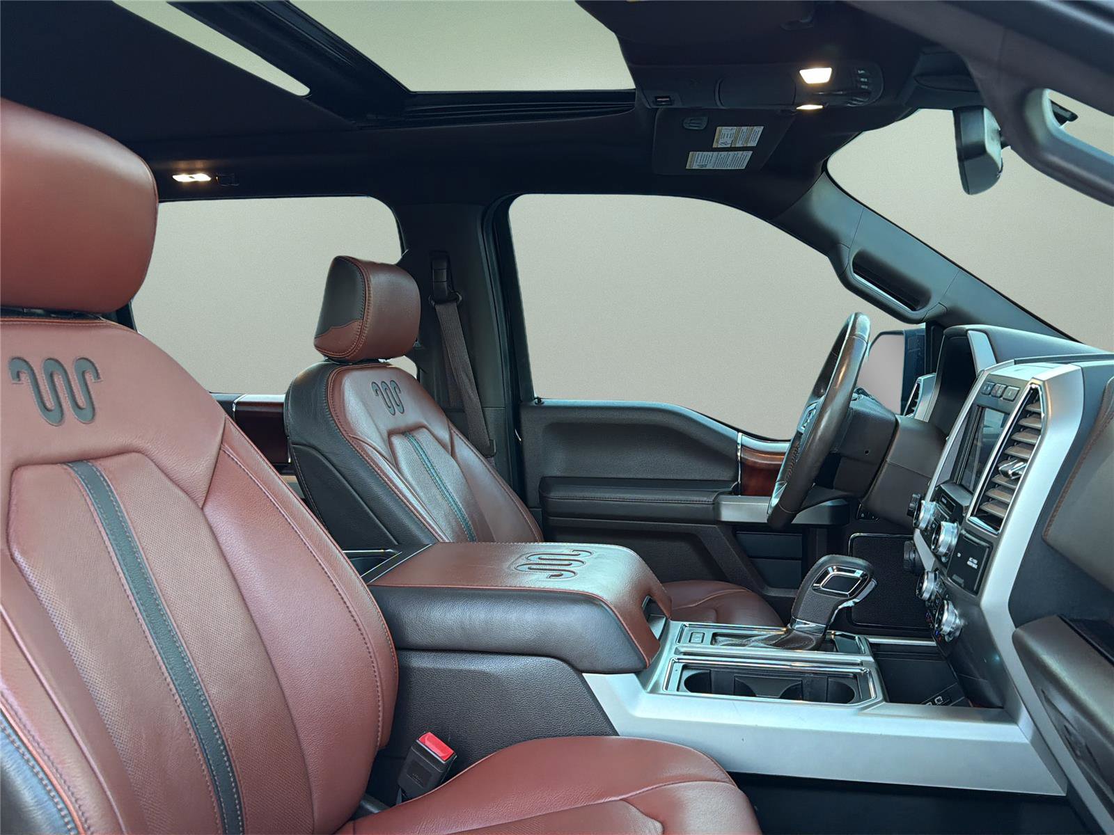 Used 2019 Ford F150 King Ranch w/ Equipment Group 601A Luxury image 28