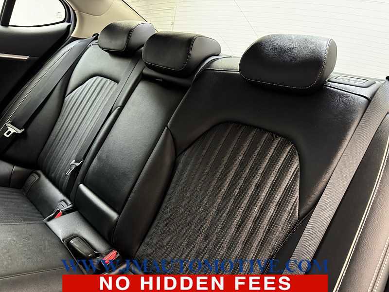 Used 2022 Genesis G70 2.0T w/ Prestige Package image 16