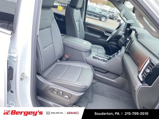 New 2026 GMC Sierra 3500 Denali w/ Denali Reserve Package AWD/4WD image 31