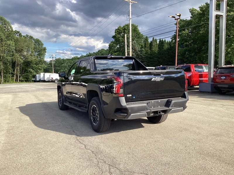 New 2026 Chevrolet Silverado EV Trail Boss AWD/4WD image 5