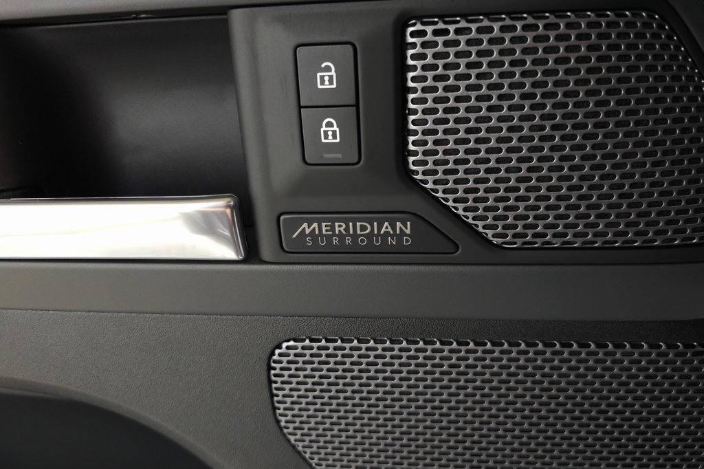 Used 2022 Land Rover Defender 110 X image 35