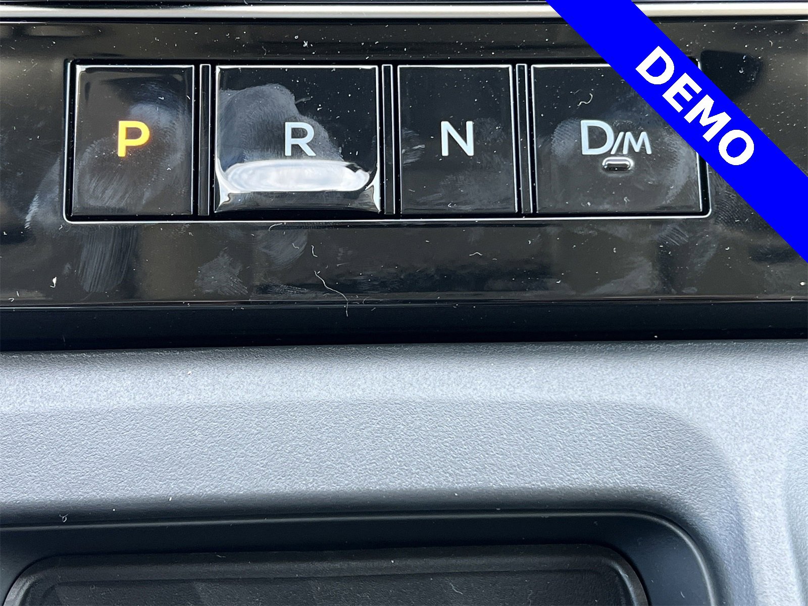 New 2025 Nissan Armada Platinum Reserve image 9