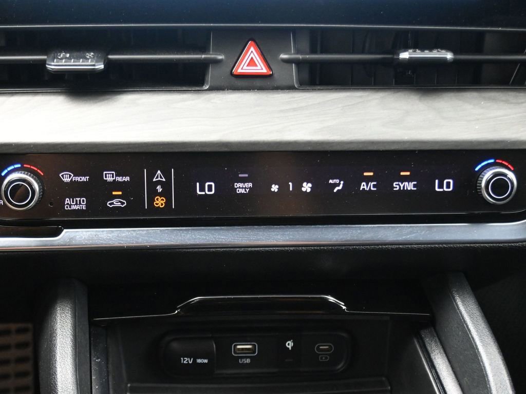 Certified 2025 Kia Sportage X-Line Prestige image 19