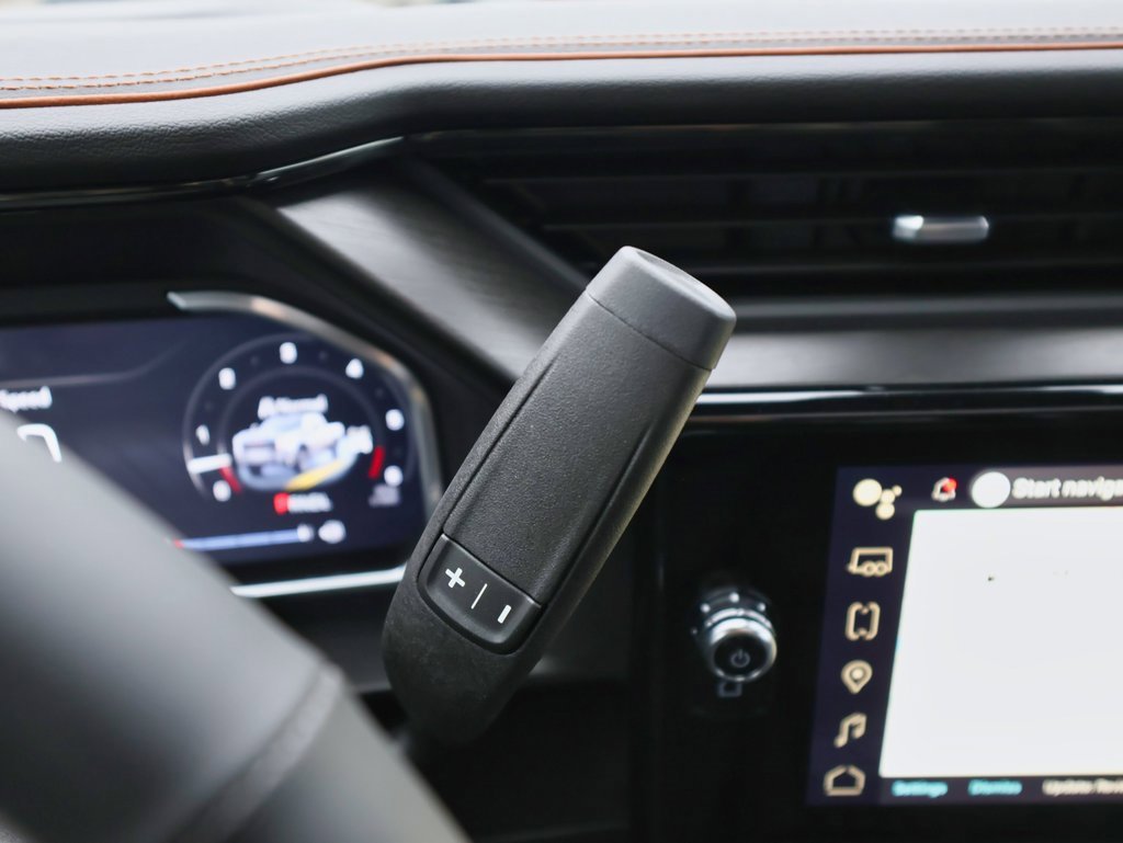 New 2026 GMC Sierra 2500 AT4 w/ AT4 Premium Plus Package image 23