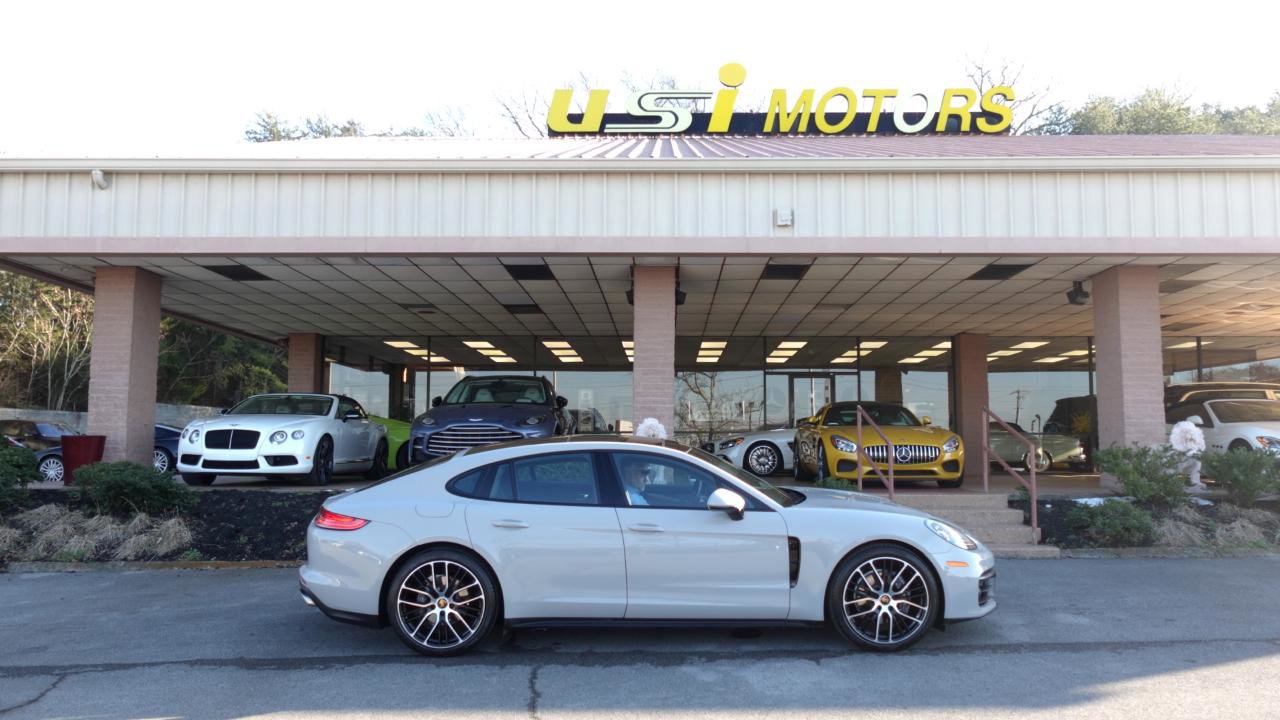 Used 2023 Porsche Panamera 4 w/ Premium Package image 25
