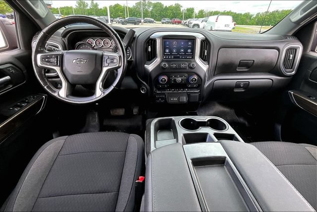 Used 2021 Chevrolet Silverado 1500 RST w/ Z71 Off-Road Package AWD/4WD image 8