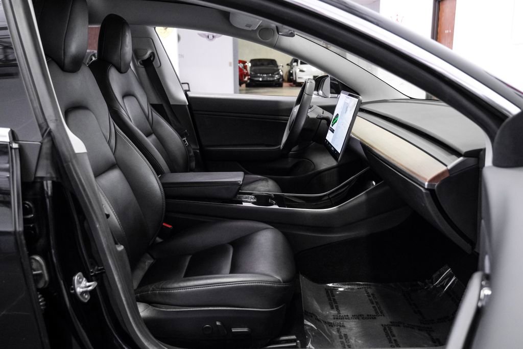 Used 2019 Tesla Model 3 Long Range image 38