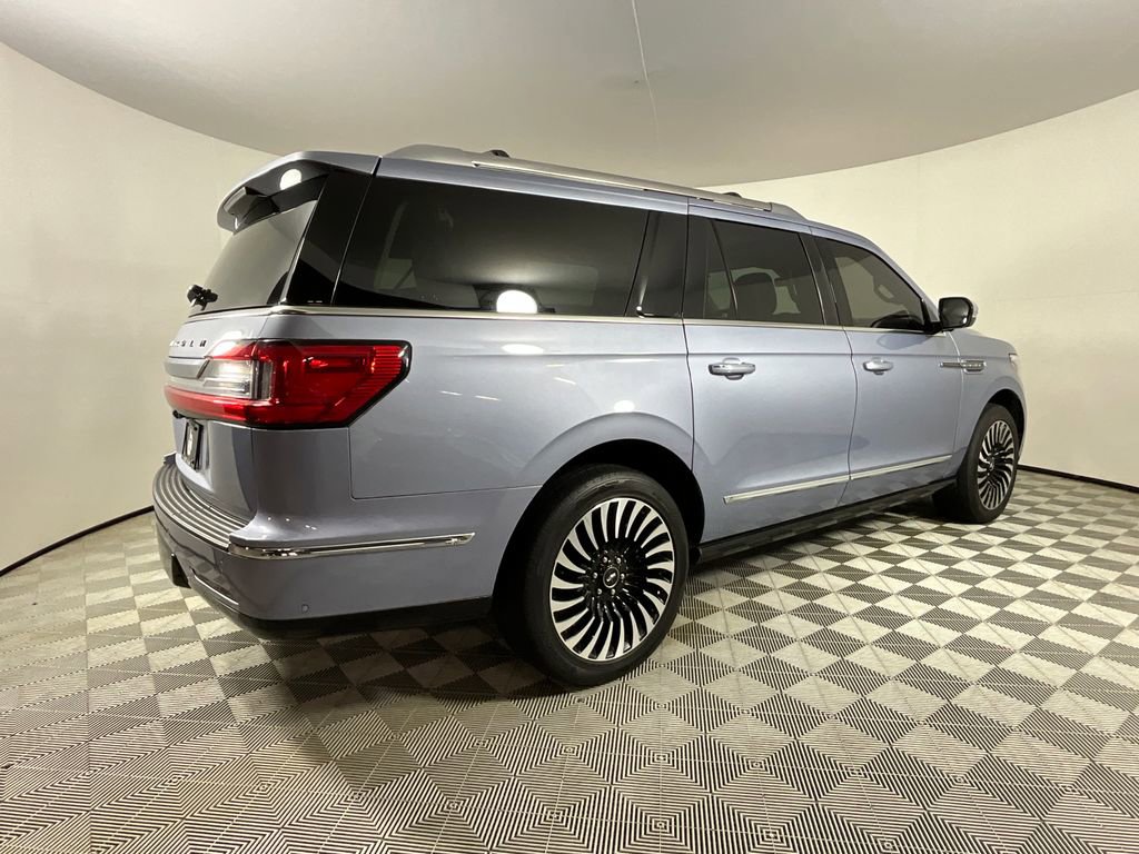 Used 2021 Lincoln Navigator L Black Label w/ Cargo Convenience Package AWD/4WD image 4