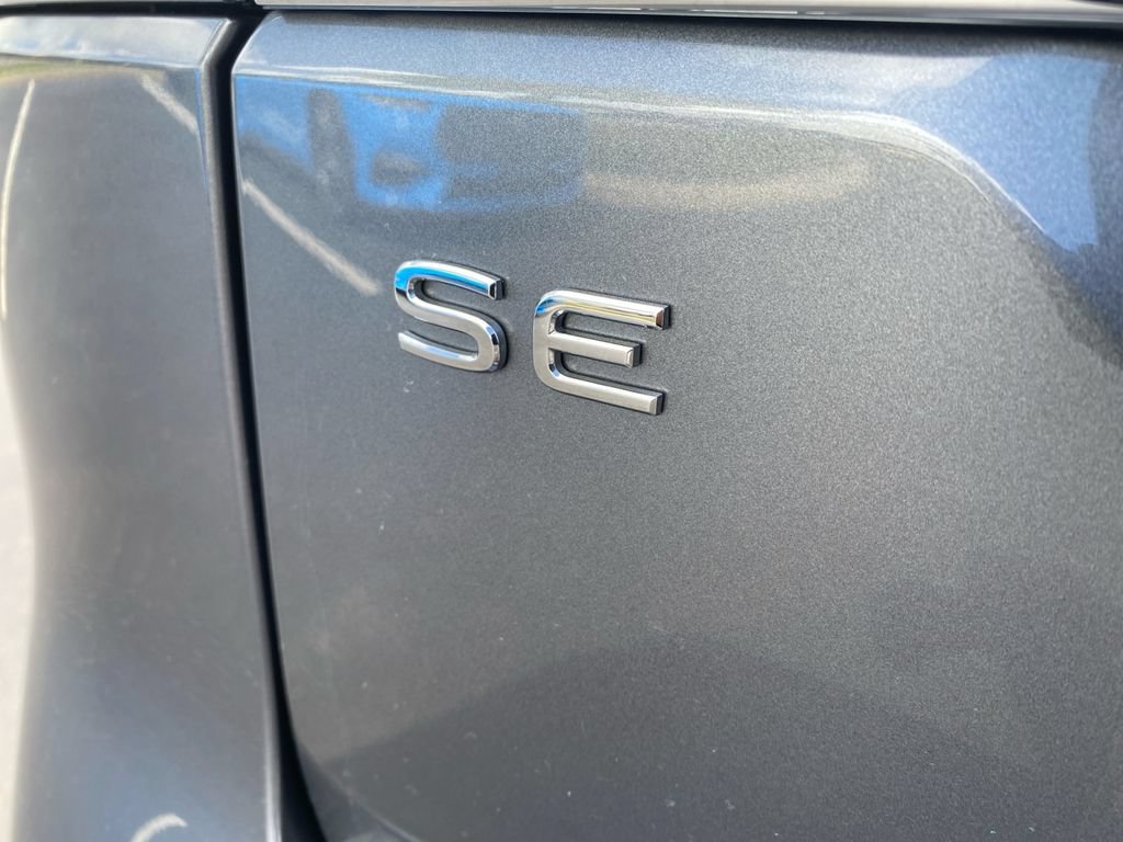 Used 2025 Volkswagen Atlas SE FWD image 30