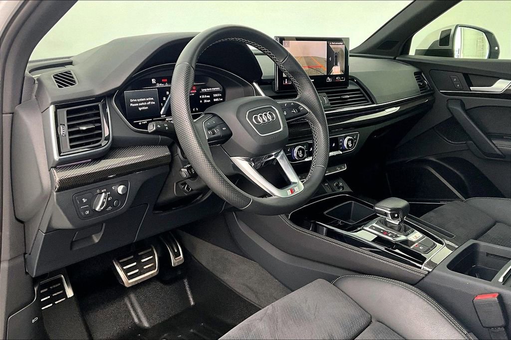 Used 2023 Audi SQ5 Prestige w/ Prestige Package image 16