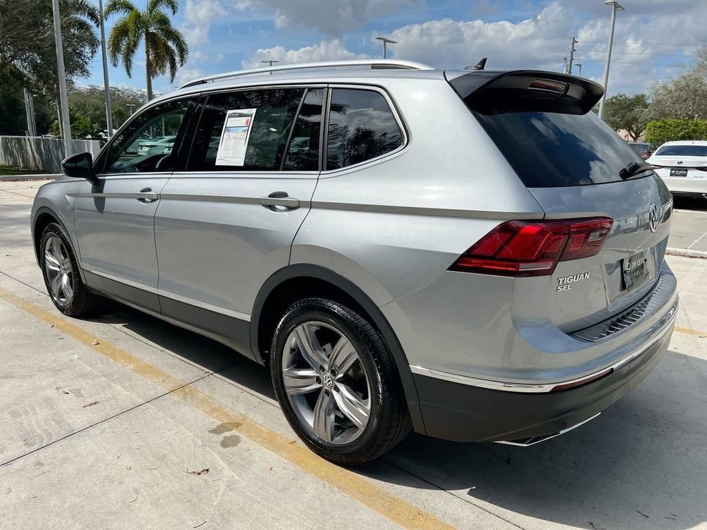 Used 2021 Volkswagen Tiguan SEL image 5