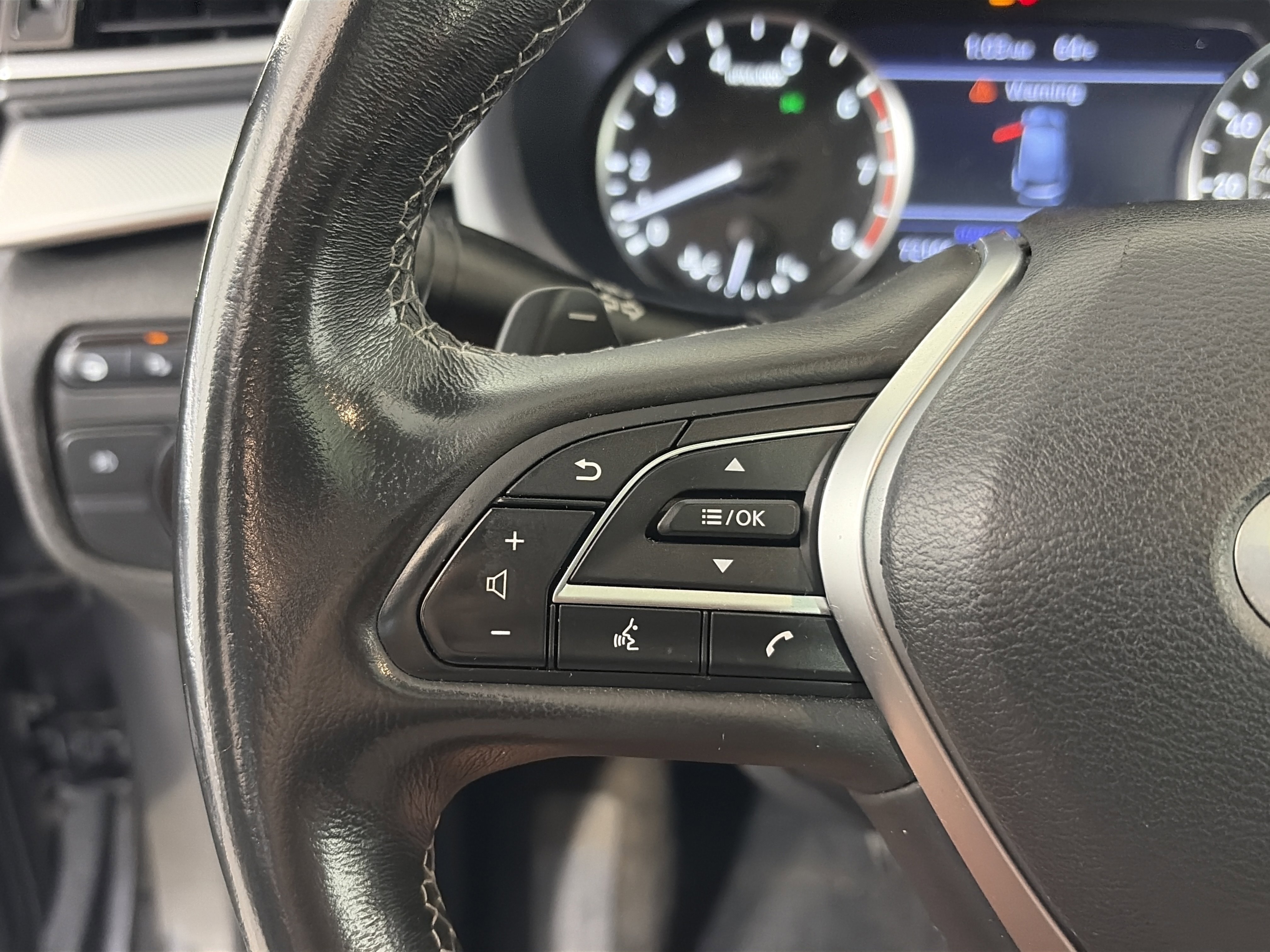 Used 2021 INFINITI QX50 Luxe w/ Cargo Package image 31