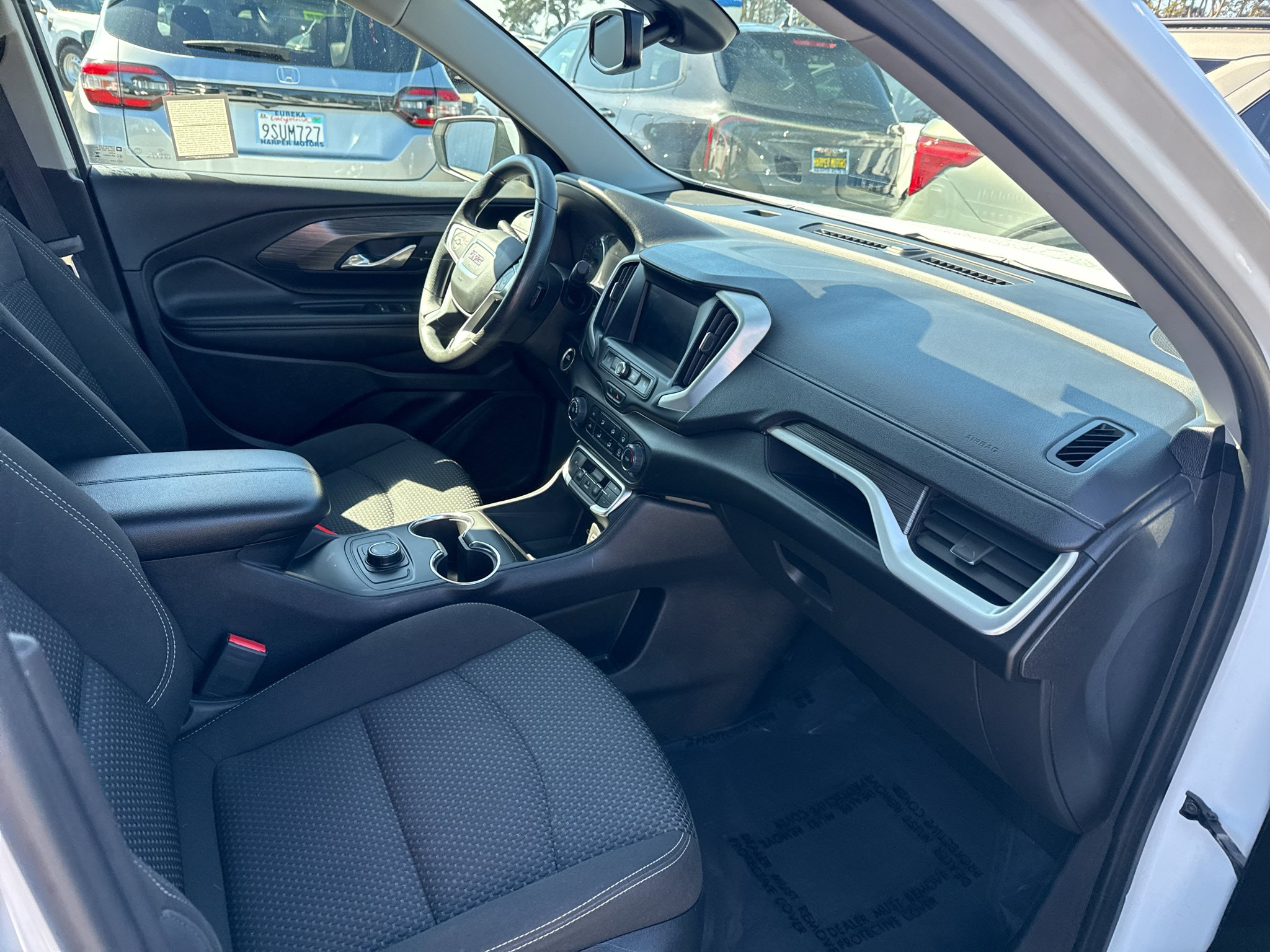 Used 2024 GMC Terrain SLE AWD/4WD image 22