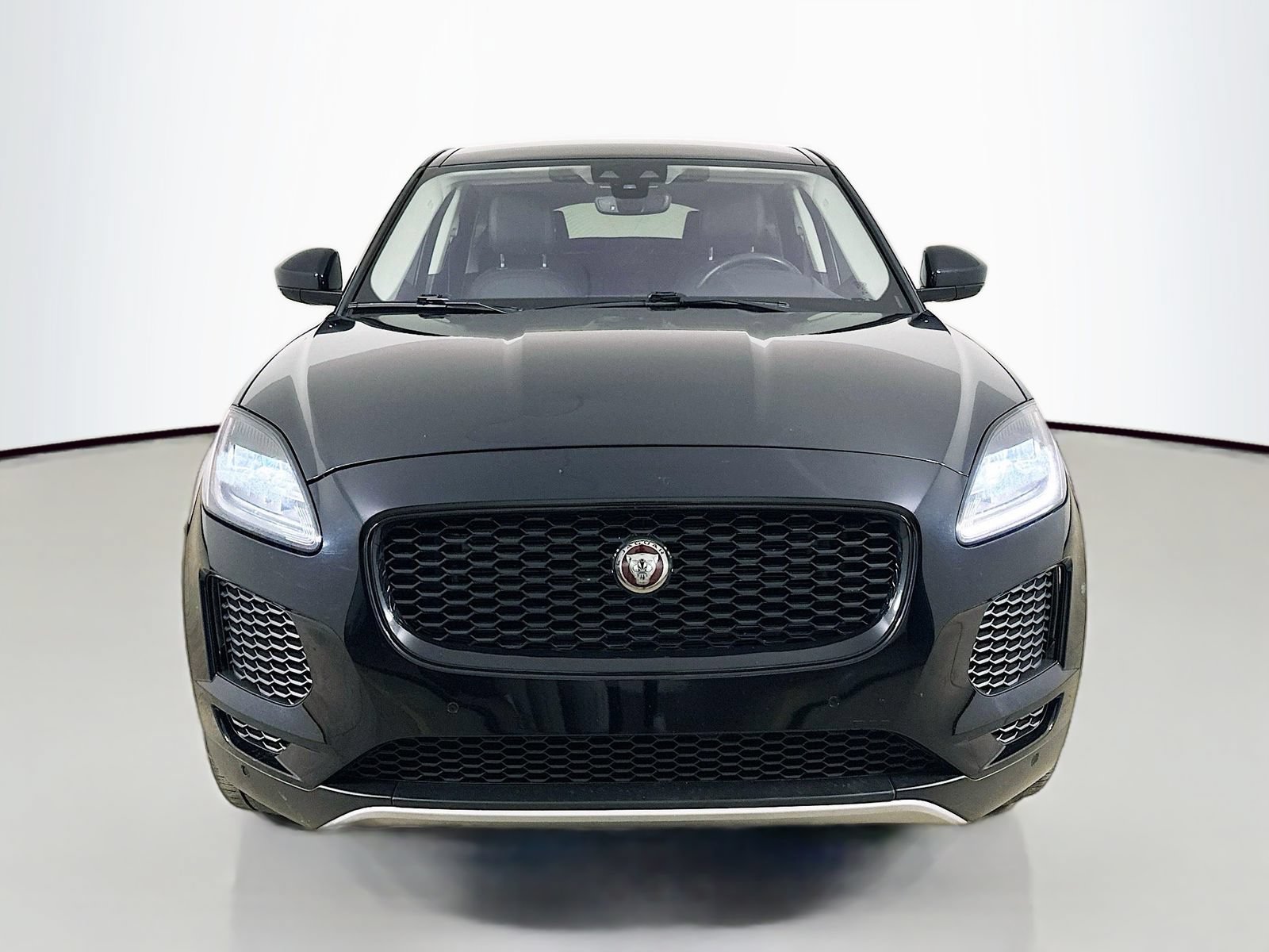 Used 2020 Jaguar E-PACE AWD/4WD image 2