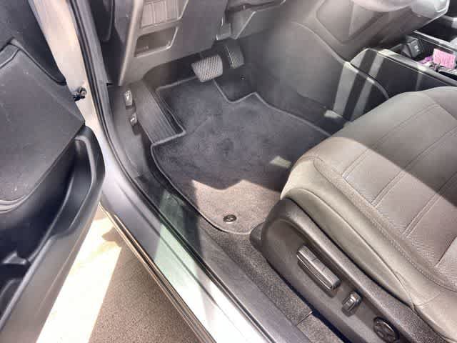 Certified 2019 Honda CR-V EX image 3