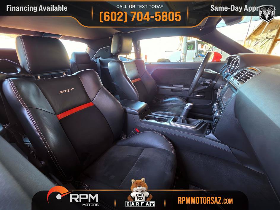 Used 2009 Dodge Challenger SRT8 w/ SRT Option Group II RWD image 17
